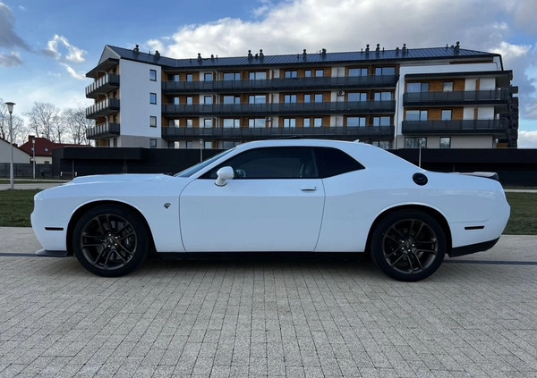 Dodge Challenger cena 210000 przebieg: 8200, rok produkcji 2021 z Wronki małe 781